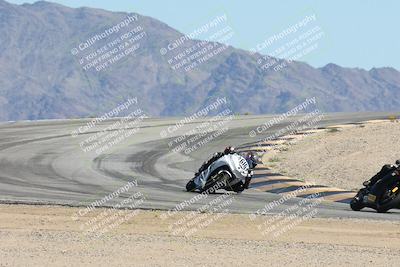 media/Oct-05-2025-CVMA (Sun) [[beeef4f201]]/Race 11-500-400(4)-350 Supersport/